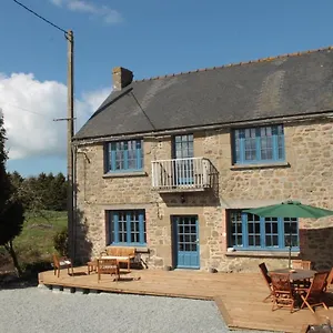 La Petite Aze Saint-Coulomb